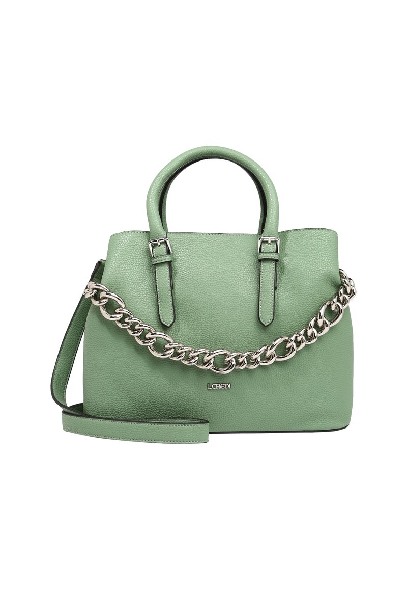 Zelená kožená kabelka s texturovaným povrchem, dvěma horními uchy, odnímatelným ramenním popruhem a stříbrným řetízkovým akcentem.
