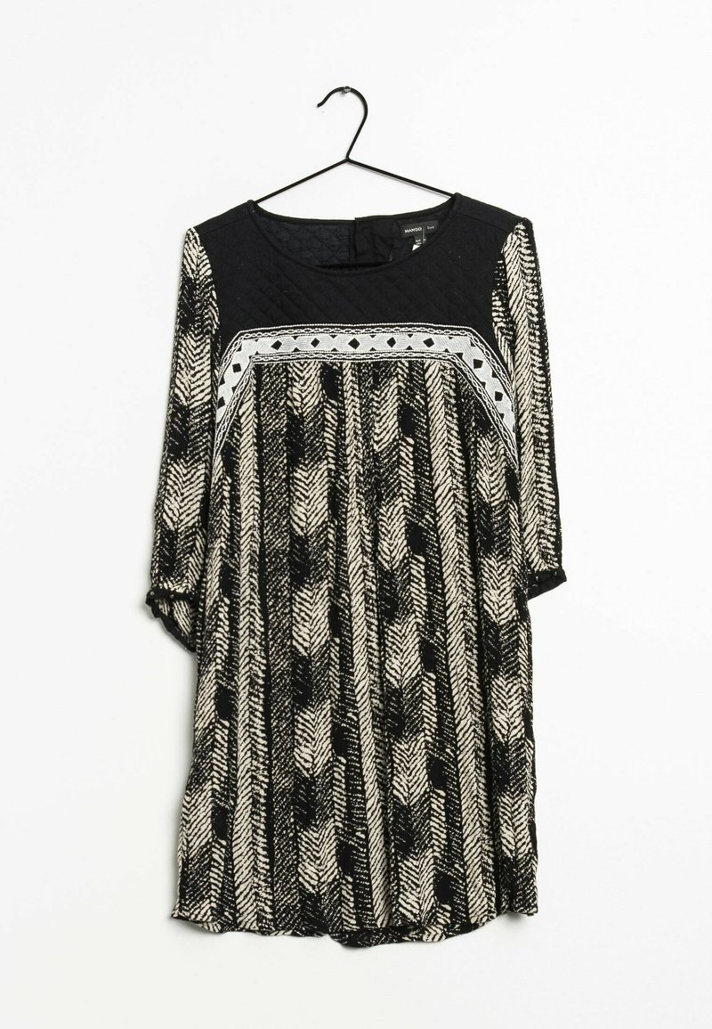 Robe à motif noir et crème avec manches trois quarts, encolure ronde et détails de couture décorative sur la poitrine.