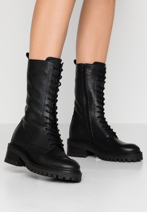 Botas con plataforma - black