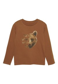 Langarm-Braun T-Shirt aus Baumwolle, mit einem Bärenmotiv und dem Text "HEY BEAR WITH ME" in einer abgenutzten Schriftart.