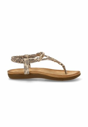 Sandalia plana con plantilla marrón, tiras beige texturizadas que imitan la piel de serpiente y una suela acolchada para mayor confort.