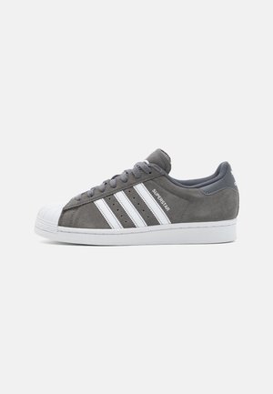 Baskets basses - dark grey