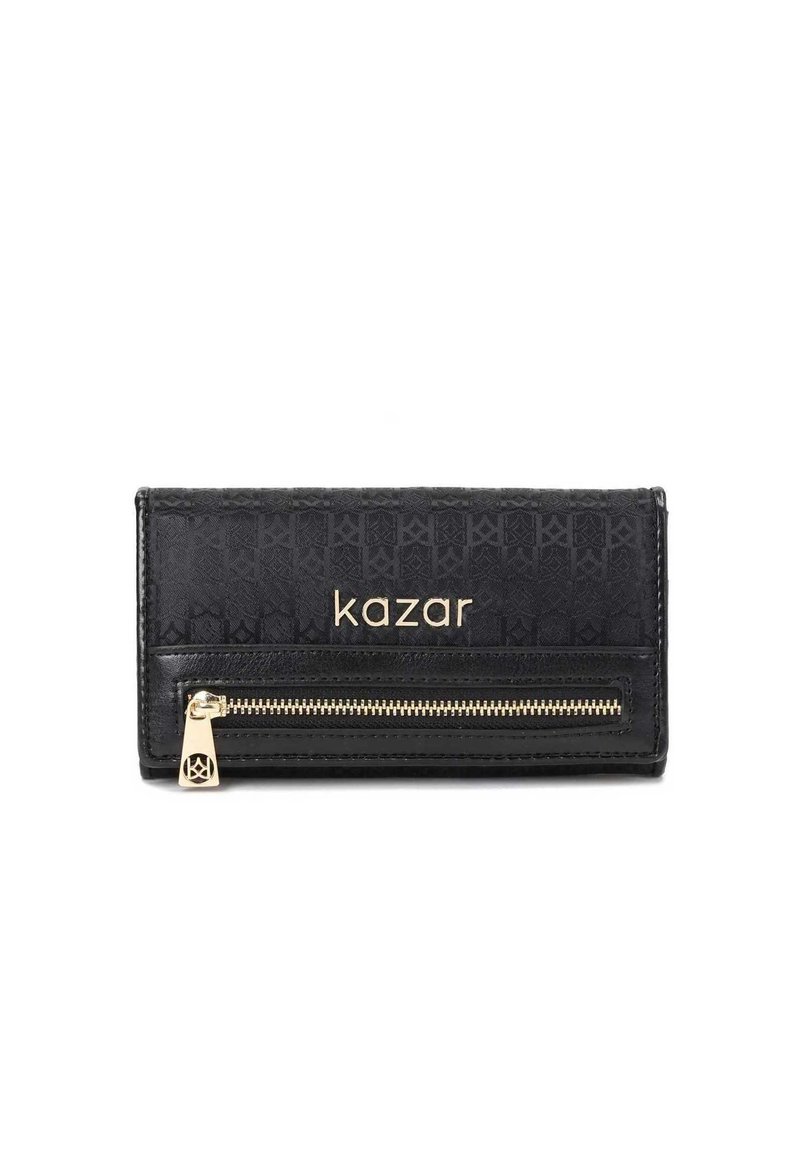 Černá kožená peněženka s embosovaným vzorem, zlatým logem "kazar" a zapínáním na zip se zlatým táhlem. Kompaktní obdélníkový design.