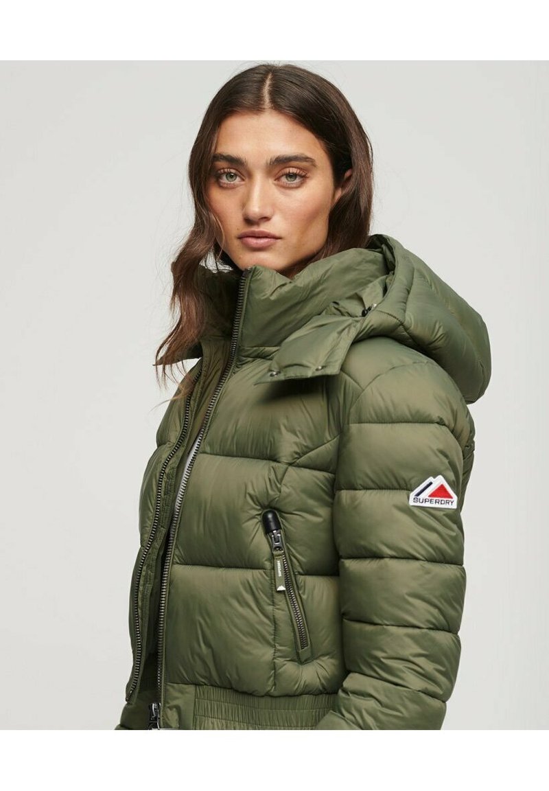 Superdry CROP HOODED FUJI - Veste d'hiver - dusty olive green/vert -  ZALANDO.FR