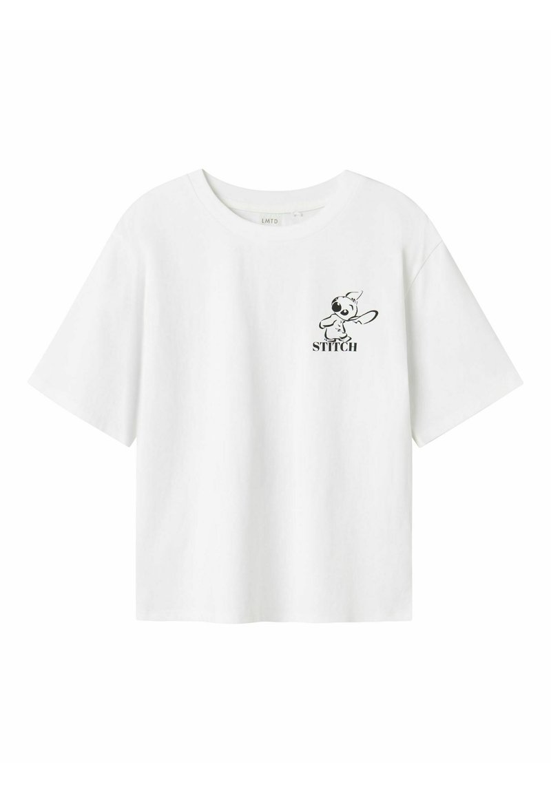 Weißes T-Shirt mit kurzen Ärmeln aus Baumwolle. Es hat einen schwarzen Grafikdruck eines Charakters mit dem Text "STITCH" darunter auf der linken Brust.