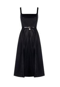 Schwarzes Lederkleid mit quadratischem Ausschnitt, ärmellosem Design, tailliertem Oberteil, A-Linien-Rock und einem Gürtel mit einer dekorativen Schnalle.