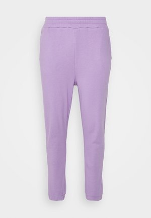 Pantalones deportivos morados con una textura suave, cinturilla elástica y tobillos ajustados. Diseño de corte recto sin patrones o detalles adicionales.