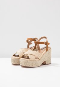 River Island Sandály na vysokém podpatku - nude