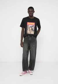 Jack & Jones JJIDAVE JJONYX - Φαρδύ τζιν - black denim