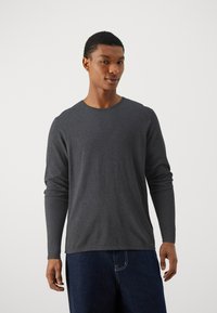 Selected Homme - SLHROME LS CREW NECK B NOOS - Striktrøje - antracit Miniaturebillede 1