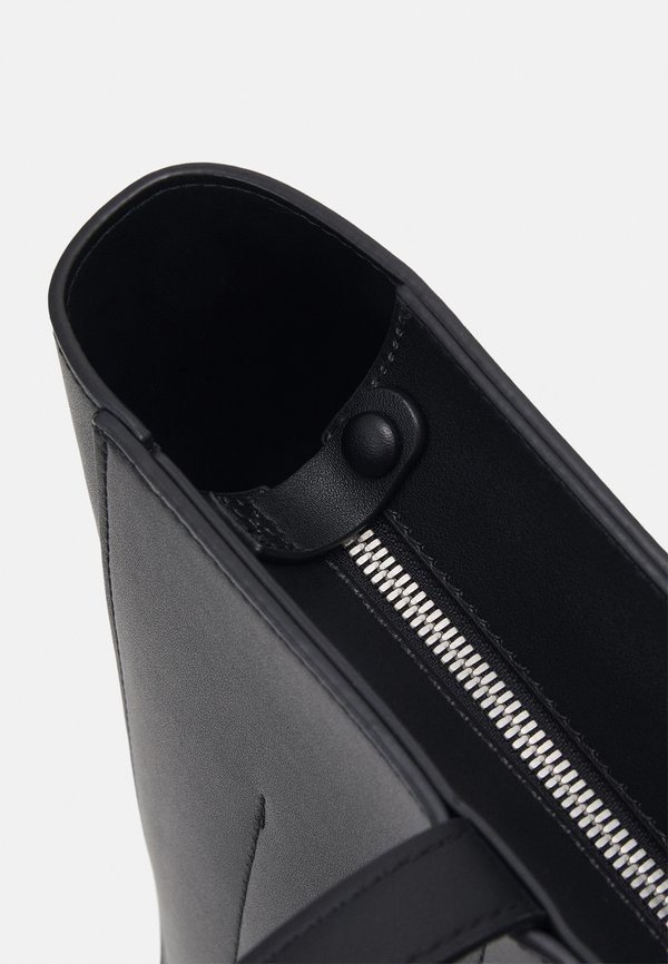 SCULPTED SHOPPER MONO - Tote bag3