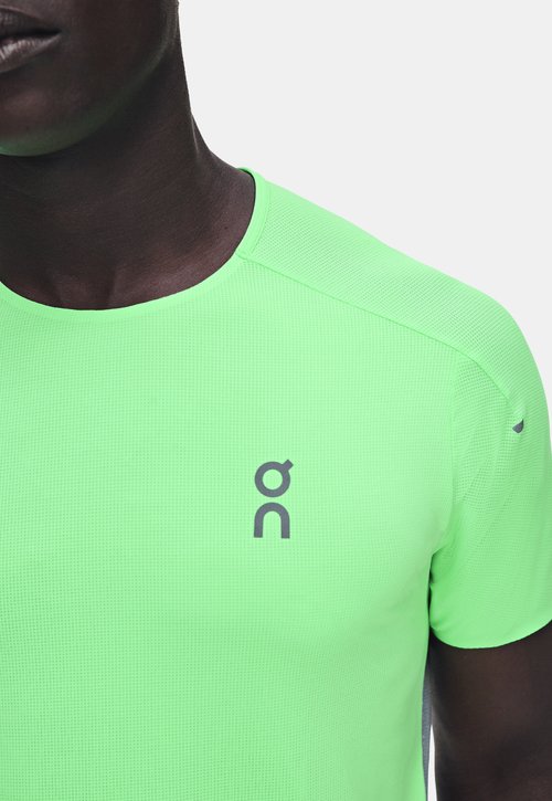 On PERFORMANCE-T - Sports T-shirt - verdite — foto 4