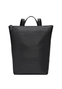 Sac à dos en cuir noir avec une surface texturée, doté de deux bretelles et d'une poignée supérieure. Design simple, fermeture éclair.