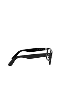 Occhiali neri rettangolari con finitura opaca, dotati di aste larghe e del logo Ray-Ban sul lato. Lenti trasparenti.