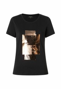 Zwarte t-shirt met korte mouwen met een glanzend gouden en bronzen pailletten geometrisch ontwerp op de voorkant. Ronde hals en een standaard pasvorm. Zachte stof.