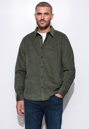 Street One MEN, PLAIN LONG-SLEEVED CORDUROY SHIRT - Skjorter - light moss green