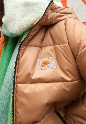 Abrigo de invierno - beige