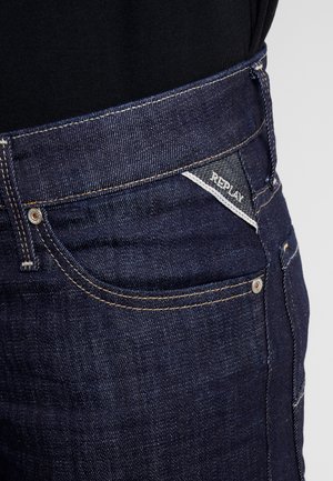 Jeansy Bootcut