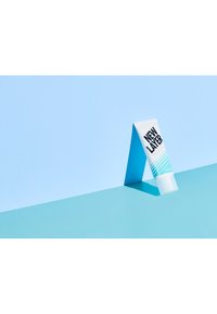 Thumbnail Image 5
