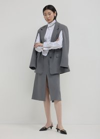 Calliope MONOPETTO MELANGE  - Cape - grigio