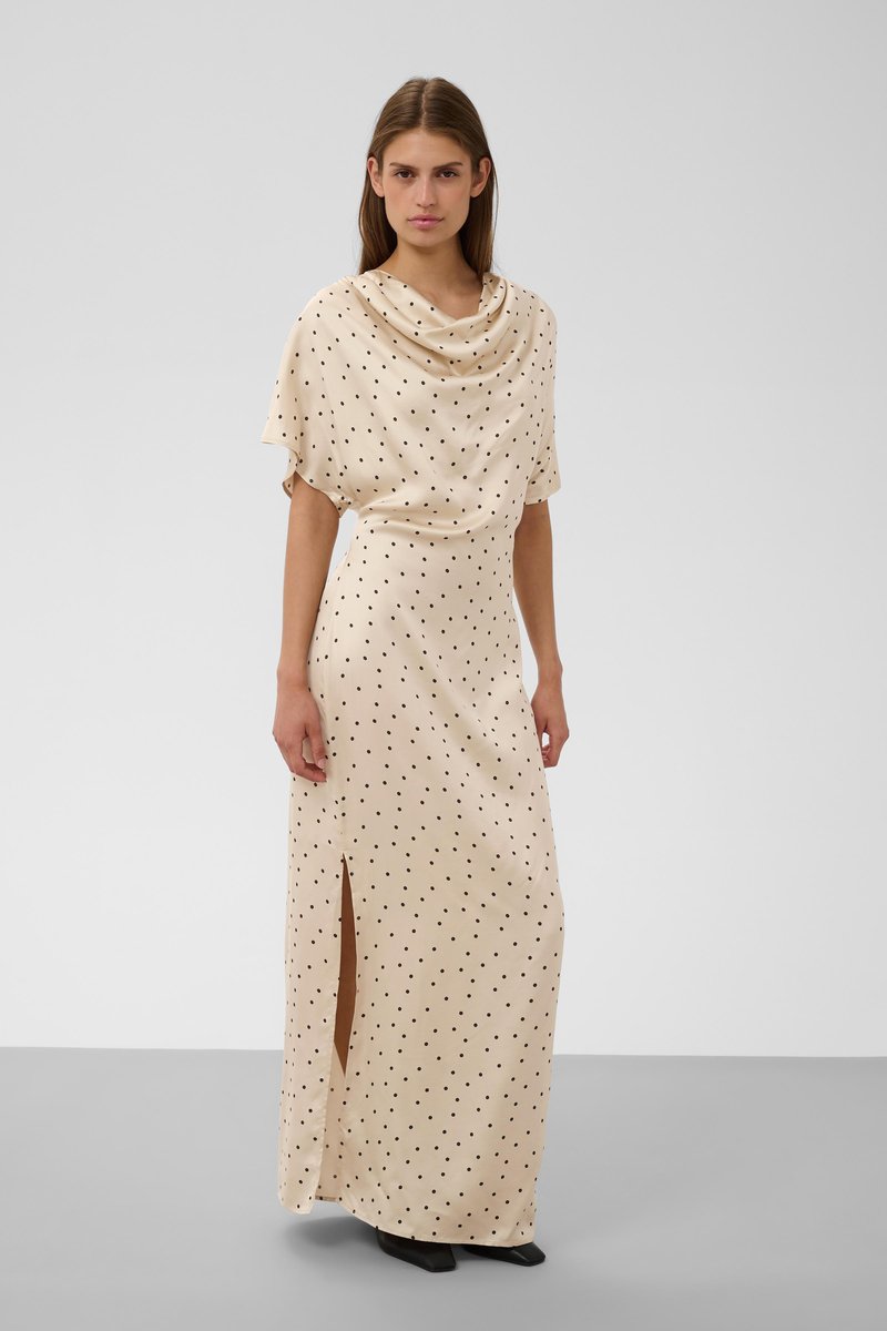 dress soaked in luxury Soaked in Luxury Zaya Knee-Length Short Sleeve Dress