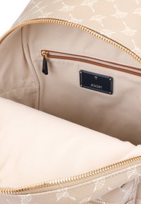 JOOP! CORTINA 1.0 SALOME MVZ - Batoh - sahara