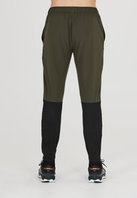 Endurance TIGHTS JEEN - Jogginghose - ivygreen
