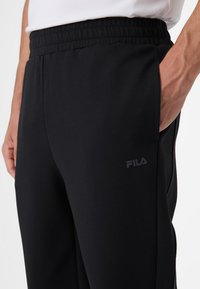 Fila RIVOLI  - Trainingsbroek - black