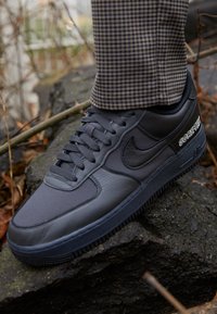 Nike Sportswear AIR FORCE 1 GTX UNISEX - Sapatilhas - anthracite/black/barely grey