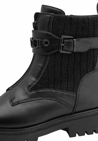 Marco Tozzi Platform ankle boots - black comb