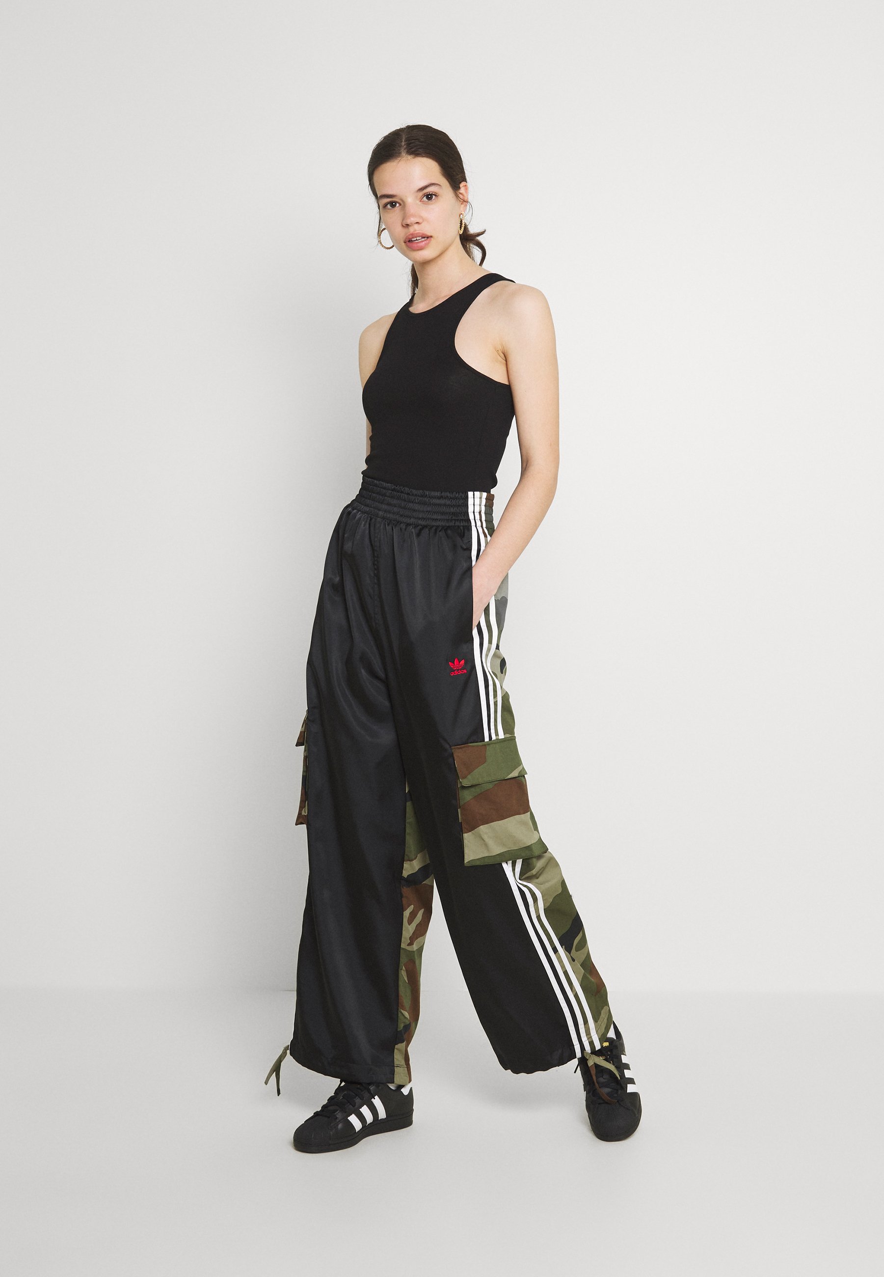 adidas Originals CARGO PANTS - Cargobroek - black/Zwart - Zalando.nl