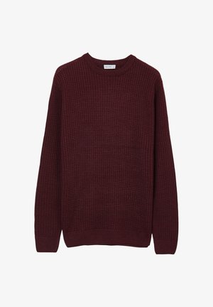 Maglione borgogna lavorato a maglia con scollo rotondo, texture a costine, maniche lunghe e taglio dritto. Etichetta "CALLIOPE" visibile sullo scollo.