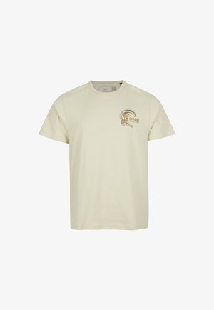T-shirt beige in cotone con scollo rotondo, maniche corte e un motivo grafico marrone sul petto a sinistra con testo e logo.