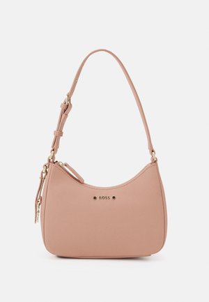 Pinkfarbene Leder-Umhängetasche mit verstellbarem Riemen, goldenem Reißverschluss und "BOSS"-Logo vorne.