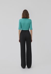 Modström KROWN - T-shirt basic - deep mint
