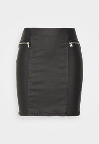 Černá přiléhavá mini sukně vyrobená z hladké látky, s dvěma zipovými kapsami v přední části a elegantním designem s lemem.