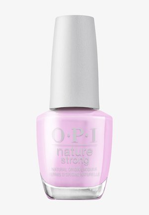 Undurchsichtige hellrosa Nagellackflasche mit weißem Verschluss, beschriftet mit OPI Nature Strong Natural Origin Lacquer.