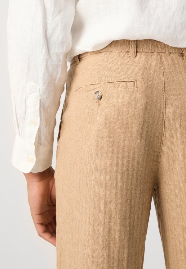 HERRINGBONE PANTS - Trousers - sand3