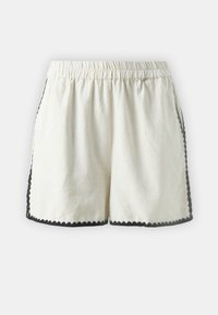 Elastinės juostos šortai iš off-white audinio, su juodomis bangomis apipinta apdaila aplink kišenes ir apykaklę, laisvos formos ir lygaus paviršiaus.