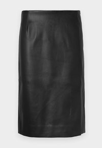 BROOM - Zīmuļsvārki - black