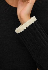Vero Moda SHADOW czarny