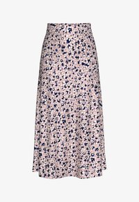 Unselected, woodrose