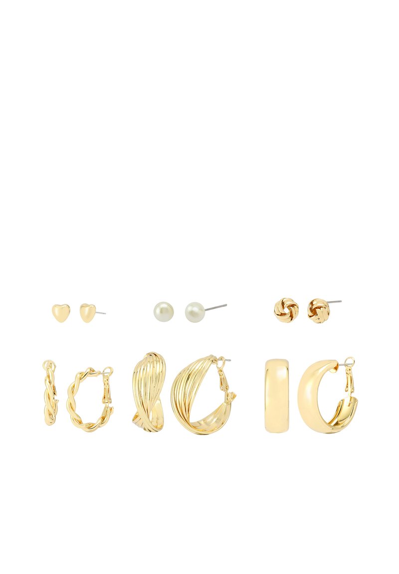 Sæt af guldringe, herunder studs, hoops og intrikate designs. Inkluderer hjerteformede, perle, snoede og glatte stilarter.