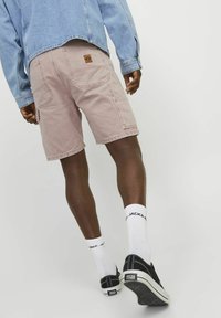 Jack & Jones LOOSE FIT  - Shorts di jeans - woodrose