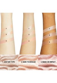 Makeup Revolution REVOLUTION BRONZER RELOADED - Bronzer - dare to divulge