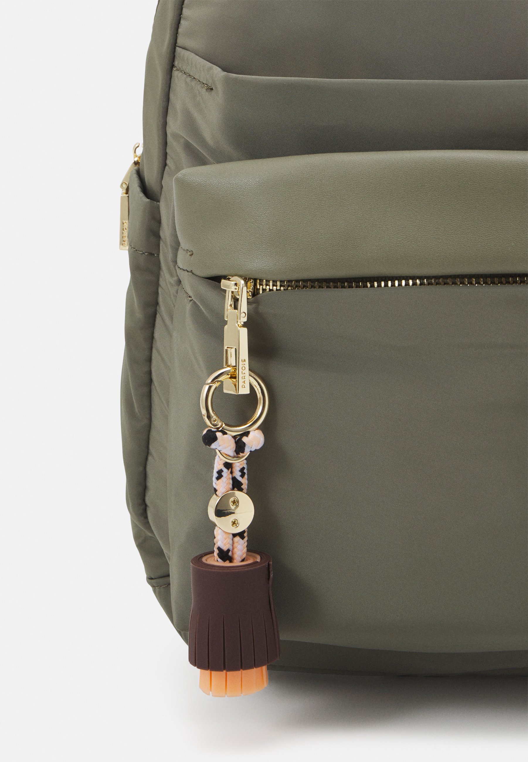 Mochila Verde Parfois Online Shop, UP TO 70% OFF | www.bravoplaya.com