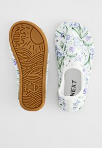 Next REGULAR FIT - Mokasīni - blue floral