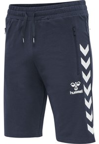 Pantalones cortos deportivos azul marino con cinturilla elástica, cordones, bolsillo lateral con cremallera y logotipo de chevron y hummel en blanco en la pierna derecha.
