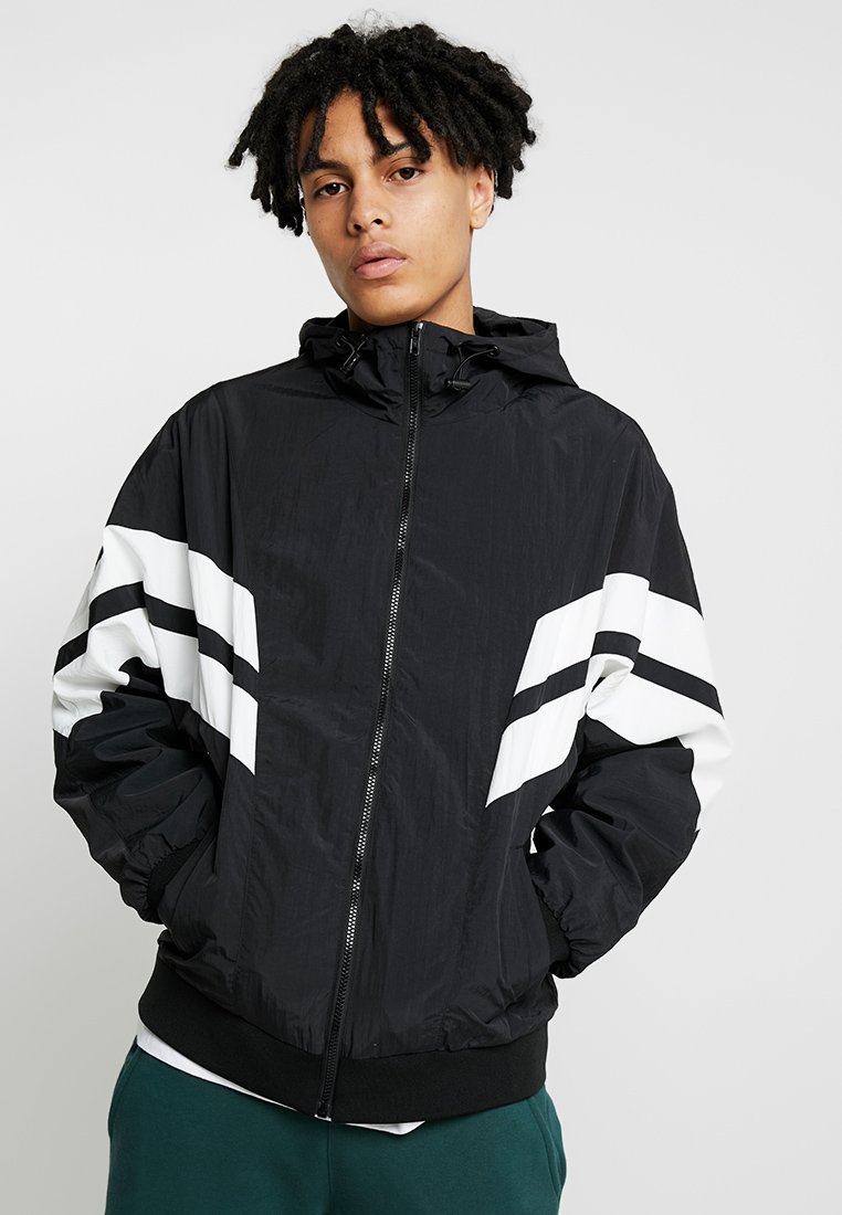 Urban Classics - CRINKLE PANEL TRACK JACKET - Skraistė  - black/white, Padidinti