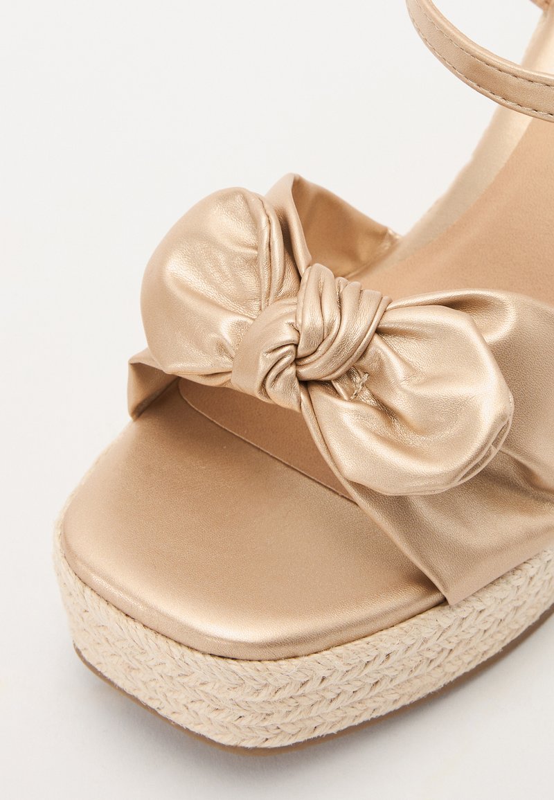 Sandale Plate Espadrille JOIE IANNA En Cuir Doré Daim Pailleté - Taille 37.5 (US 7.5) - Neuf Avec Boîte